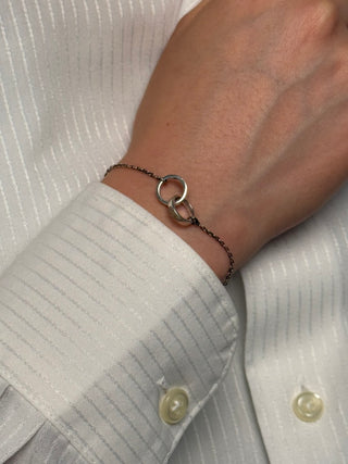 locked chain bracelet