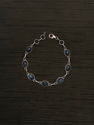 oval shaped labradorite bracelet - Chula Co.