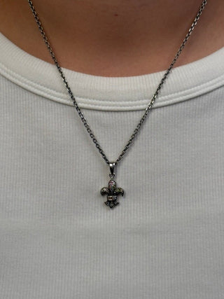 pave fleur de lis pendant - Chula Co.