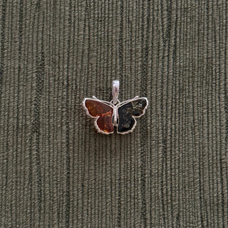 the unhurried flutter - by pendant - Chula Co.