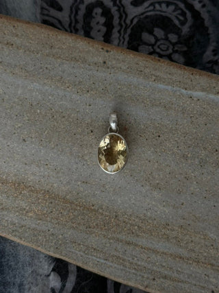 merchant's faceted citrine pendant