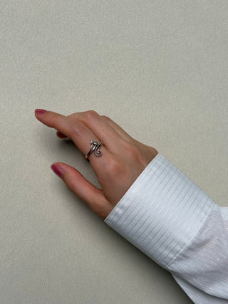 whimsy vine ring