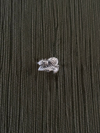 ladybug on a leaf ring