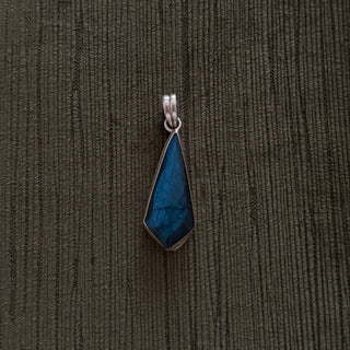 hidden depths pendant - Chula Co.