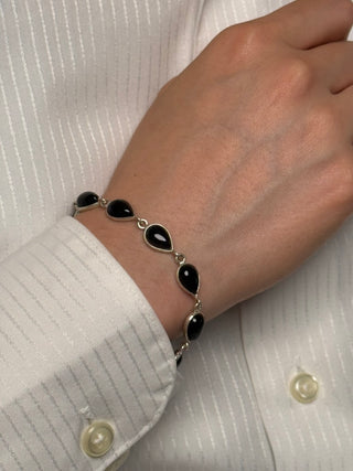 pear shaped onyx bracelet