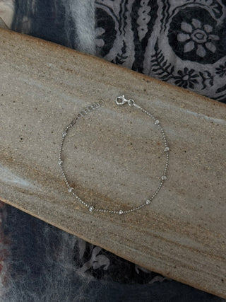 dainty ball bracelet