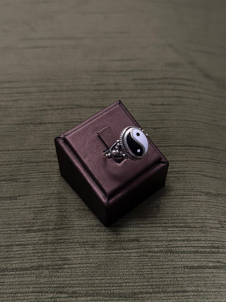 statement yin yang ring - Chula Co.