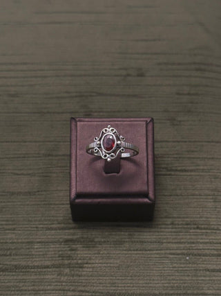antique inspired garnet ring - Chula Co.