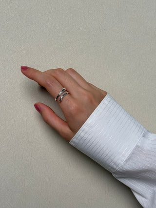 elegant organic ring