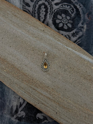 citrine pendant