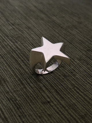 star signet ring - Chula Co.