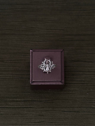 web weaver ring