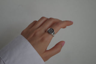 ride or die signet ring