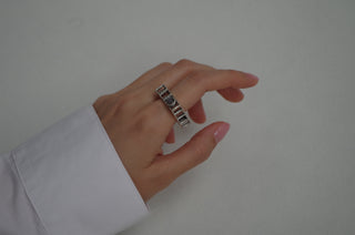 square labradorite ring