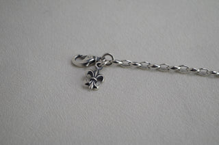 fleur de lis charm bracelet (thin)