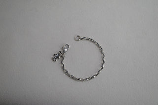 fleur de lis charm bracelet (thin)