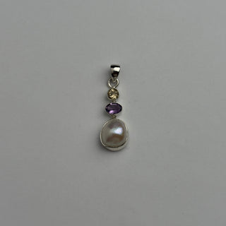 baroque pearl pendant - Chula Co.